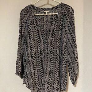 Joie Black and Gray 3/4 Sleeve Silk Blouse